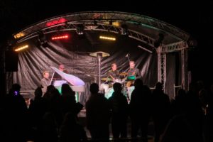 BARFLY beim KRONACHER Parkleuchten, Foto: Falk Bätz